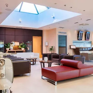 Courtyard By Marriott Venice Airport Hotel